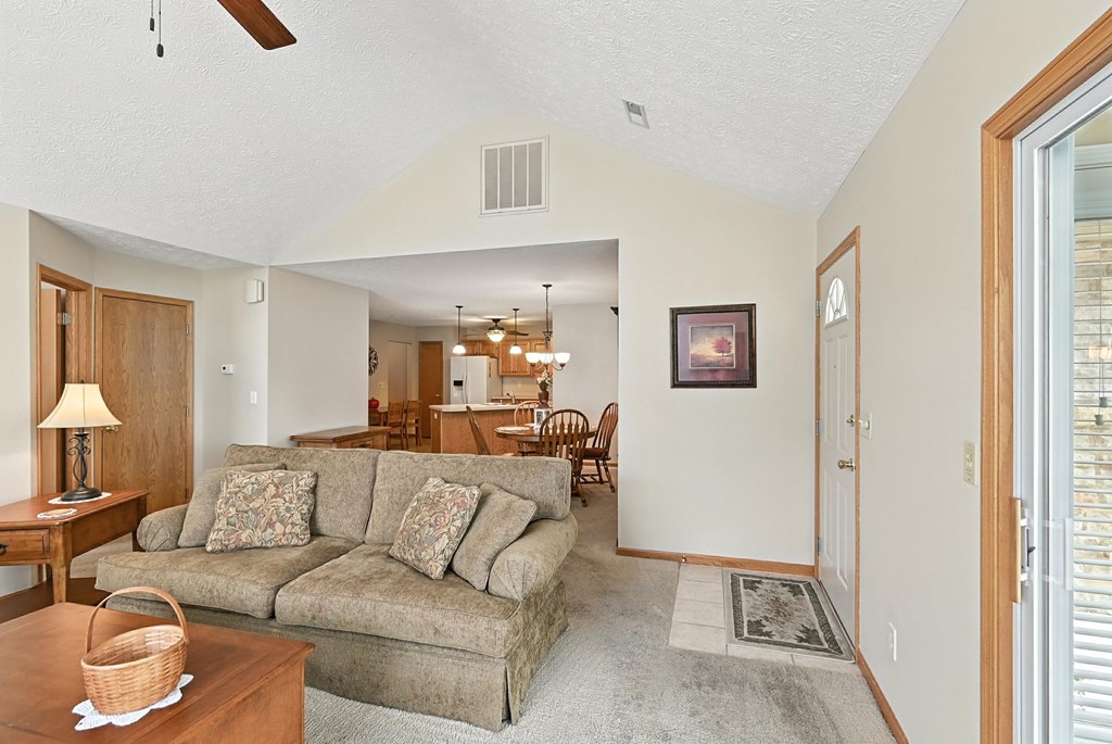 1182 Cobblefield Drive, Ontario, Ohio 44903, 3 Bedrooms Bedrooms, ,2 BathroomsBathrooms,Residential,For Sale,Cobblefield Drive,9067582