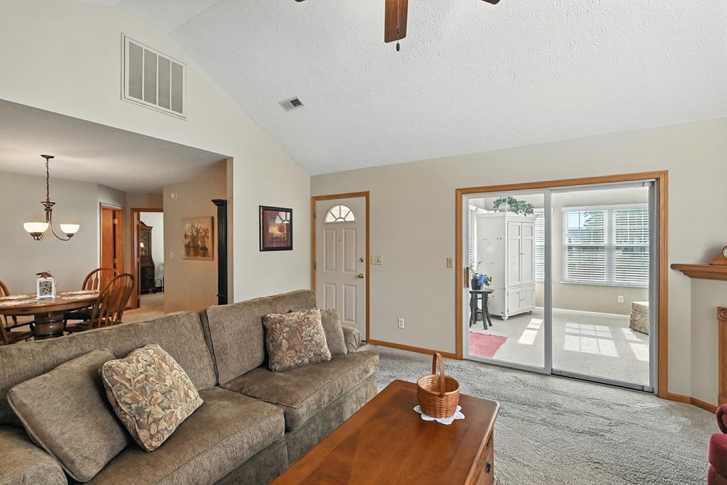 1182 Cobblefield Drive, Ontario, Ohio 44903, 3 Bedrooms Bedrooms, ,2 BathroomsBathrooms,Residential,For Sale,Cobblefield Drive,9067582