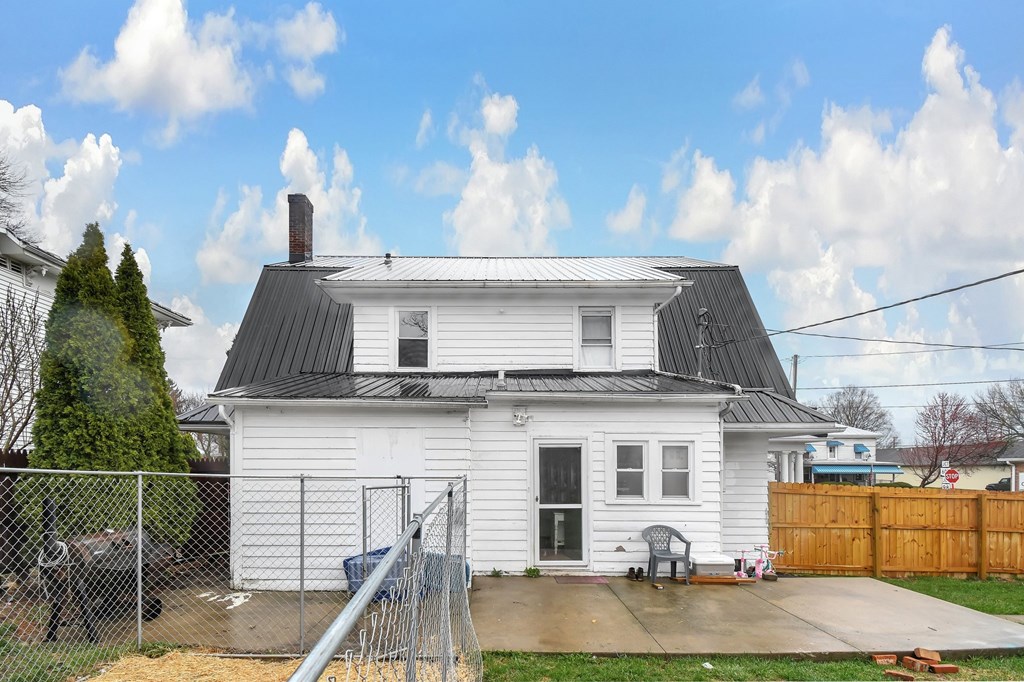 57 Sandusky Street, Plymouth, Ohio 44865, 4 Bedrooms Bedrooms, ,2 BathroomsBathrooms,Residential,For Sale,Sandusky Street,9067589