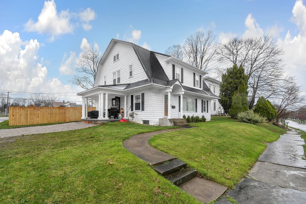 57 Sandusky Street, Plymouth, Ohio 44865, 4 Bedrooms Bedrooms, ,2 BathroomsBathrooms,Residential,For Sale,Sandusky Street,9067589