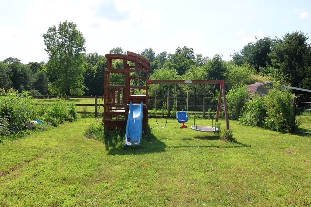 5230 Connely Road, Bucyrus, Ohio 44820, 3 Bedrooms Bedrooms, ,3 BathroomsBathrooms,Residential,For Sale,Connely Road,9067607