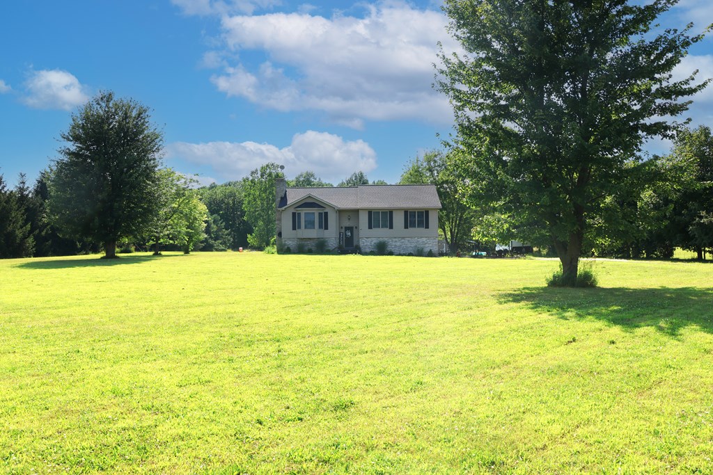 5230 Connely Road, Bucyrus, Ohio 44820, 3 Bedrooms Bedrooms, ,3 BathroomsBathrooms,Residential,For Sale,Connely Road,9067607