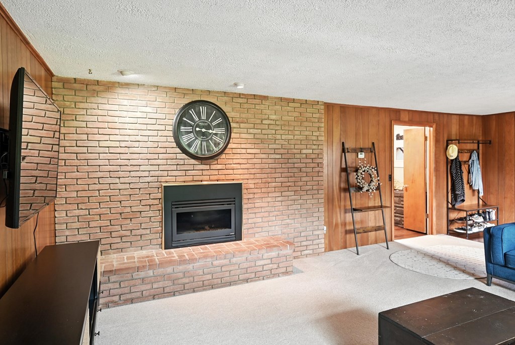 191 Clare Road, Ontario, Ohio 44906, 4 Bedrooms Bedrooms, ,3 BathroomsBathrooms,Residential,For Sale,Clare Road,9067621