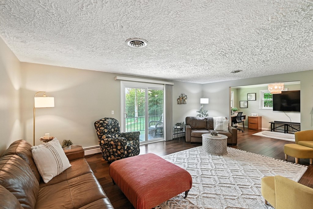 191 Clare Road, Ontario, Ohio 44906, 4 Bedrooms Bedrooms, ,3 BathroomsBathrooms,Residential,For Sale,Clare Road,9067621