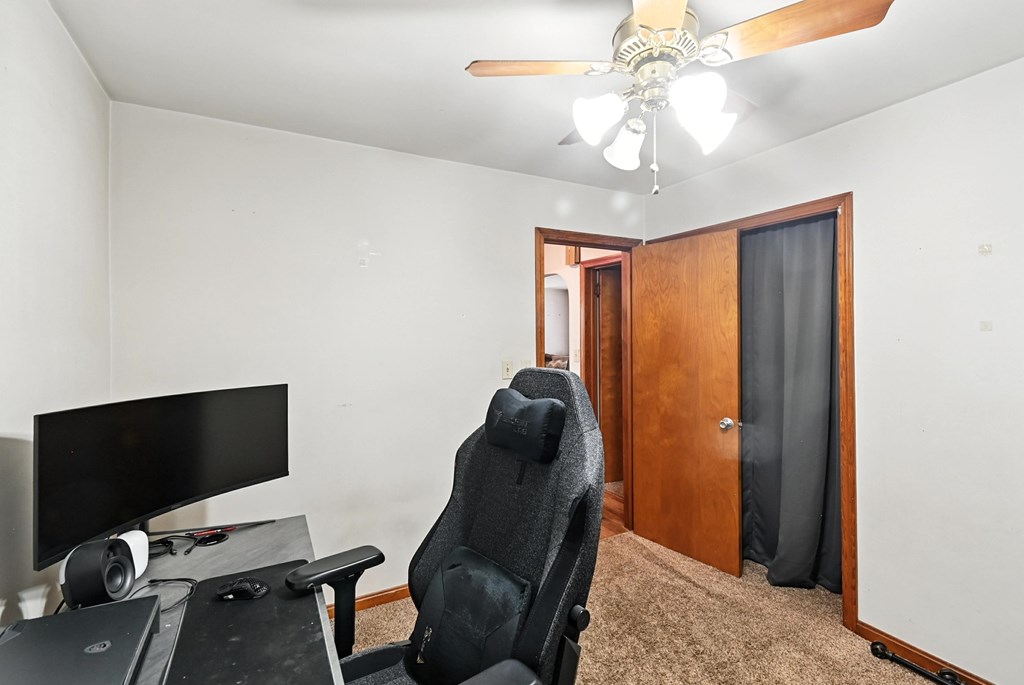 305 N Boston St, Galion, Ohio 44833, 2 Bedrooms Bedrooms, ,1 BathroomBathrooms,Residential,For Sale,Boston St,9067628