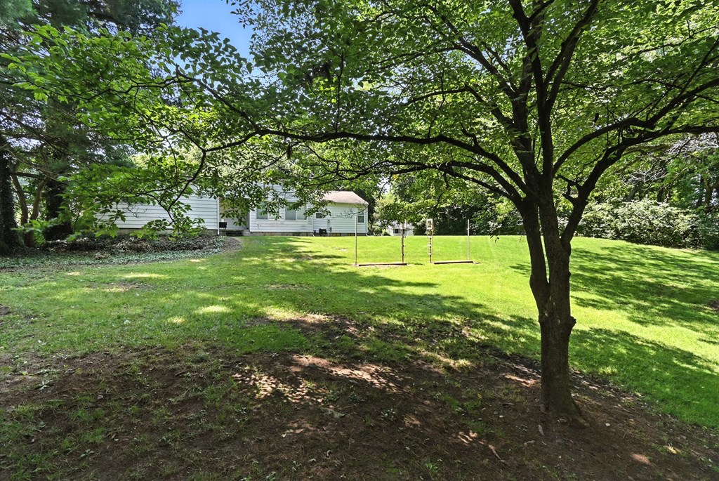 305 N Boston St, Galion, Ohio 44833, 2 Bedrooms Bedrooms, ,1 BathroomBathrooms,Residential,For Sale,Boston St,9067628