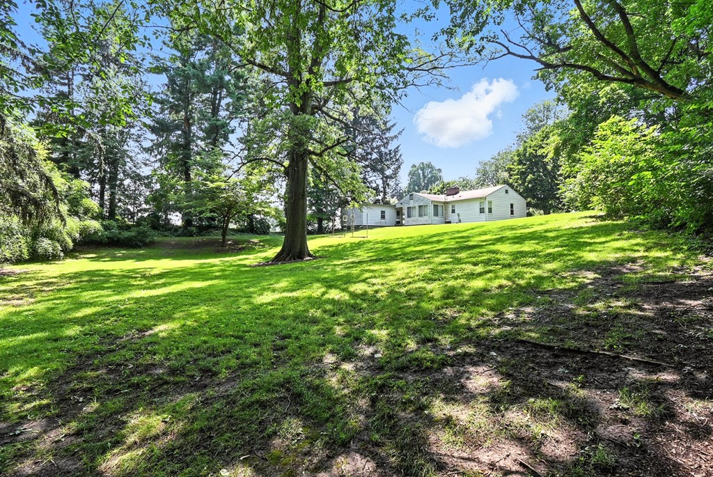 305 N Boston St, Galion, Ohio 44833, 2 Bedrooms Bedrooms, ,1 BathroomBathrooms,Residential,For Sale,Boston St,9067628