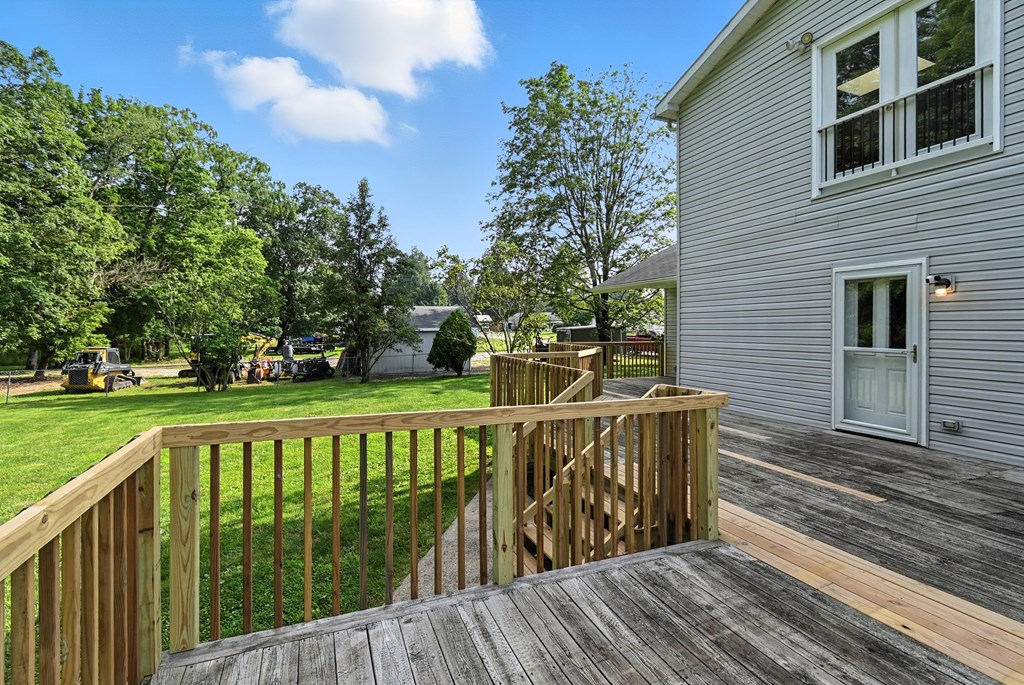 8 Miami Street, Mount Vernon, Ohio 43050, 5 Bedrooms Bedrooms, ,3 BathroomsBathrooms,Residential,For Sale,Miami Street,9067654
