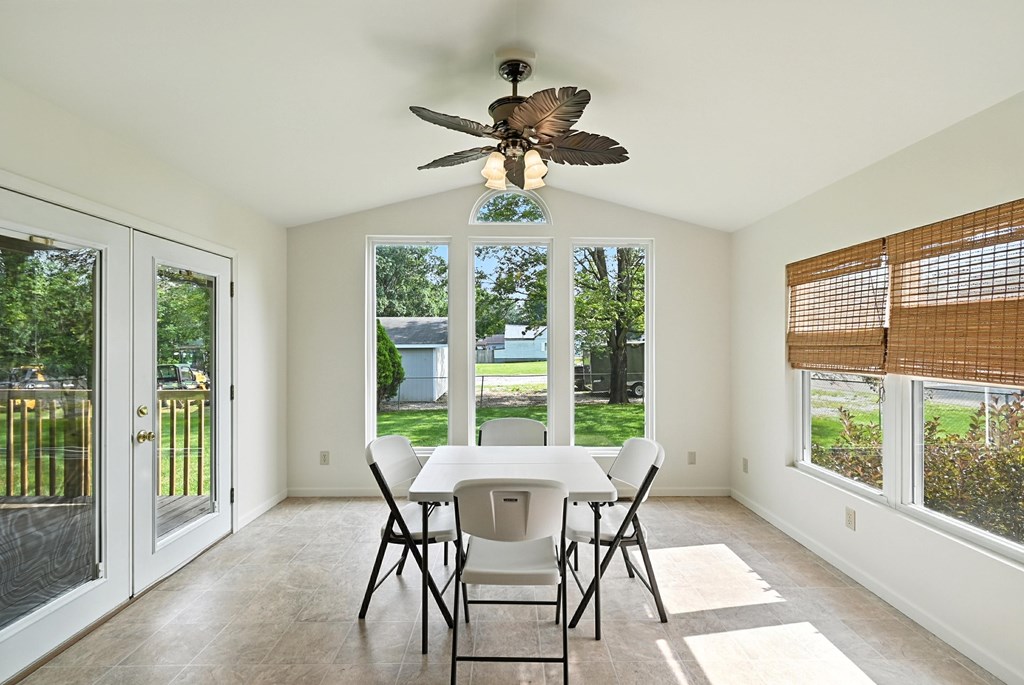 8 Miami Street, Mount Vernon, Ohio 43050, 5 Bedrooms Bedrooms, ,3 BathroomsBathrooms,Residential,For Sale,Miami Street,9067654