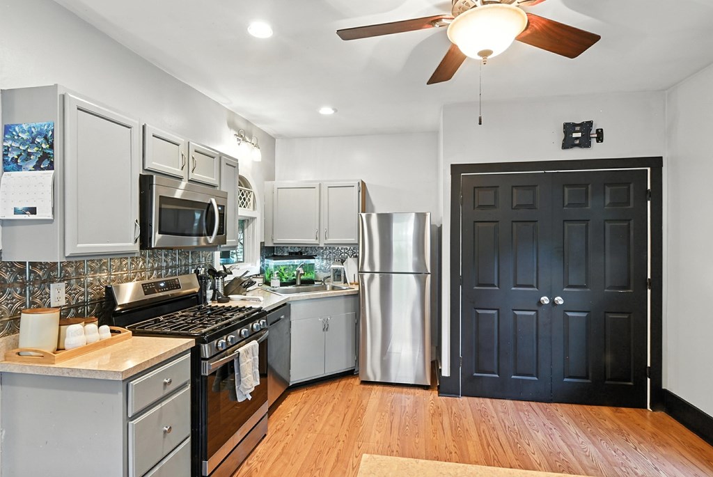 919 W High Street, Mount Vernon, Ohio 43050, 3 Bedrooms Bedrooms, ,1 BathroomBathrooms,Residential,For Sale,High Street,9067660
