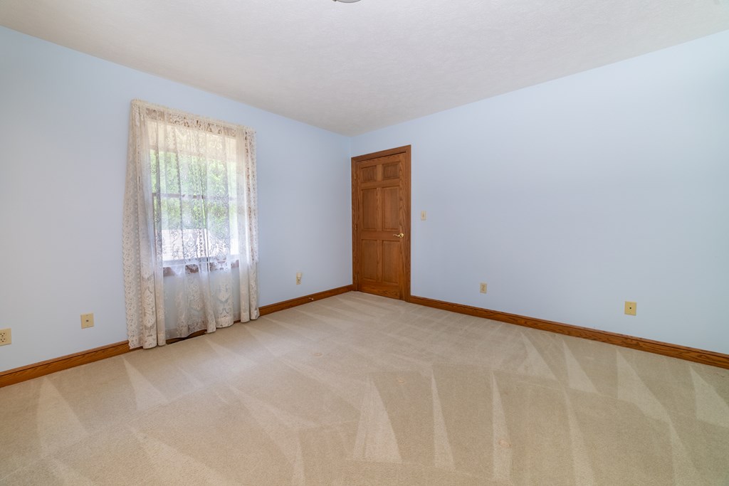 1859 Cunning Drive, Mansfield, Ohio 44907, 2 Bedrooms Bedrooms, ,3 BathroomsBathrooms,Residential,For Sale,Cunning Drive,9067670