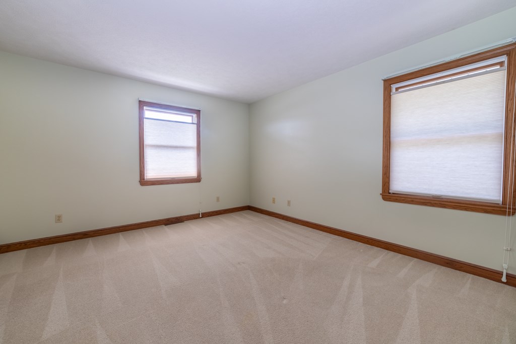 1859 Cunning Drive, Mansfield, Ohio 44907, 2 Bedrooms Bedrooms, ,3 BathroomsBathrooms,Residential,For Sale,Cunning Drive,9067670