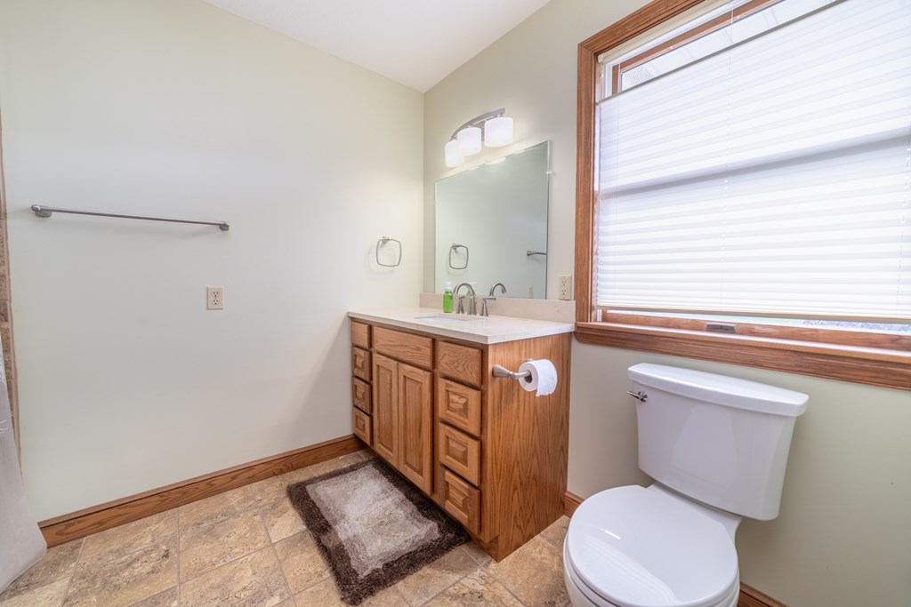 1859 Cunning Drive, Mansfield, Ohio 44907, 2 Bedrooms Bedrooms, ,3 BathroomsBathrooms,Residential,For Sale,Cunning Drive,9067670