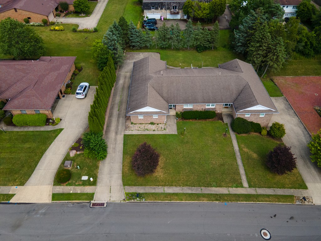 1859 Cunning Drive, Mansfield, Ohio 44907, 2 Bedrooms Bedrooms, ,3 BathroomsBathrooms,Residential,For Sale,Cunning Drive,9067670