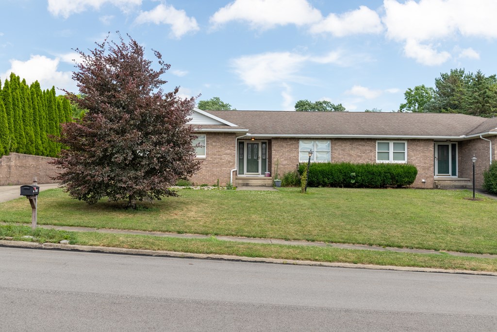 1859 Cunning Drive, Mansfield, Ohio 44907, 2 Bedrooms Bedrooms, ,3 BathroomsBathrooms,Residential,For Sale,Cunning Drive,9067670