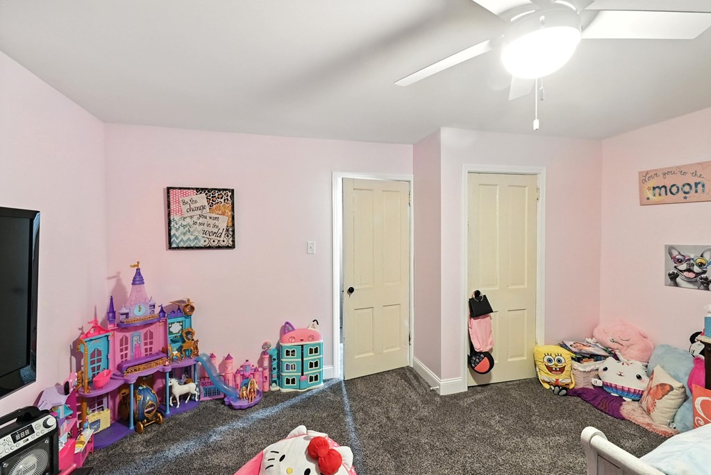 105 Washington Street, Willard, Ohio 44890, 3 Bedrooms Bedrooms, ,1 BathroomBathrooms,Residential,For Sale,Washington Street,9067674