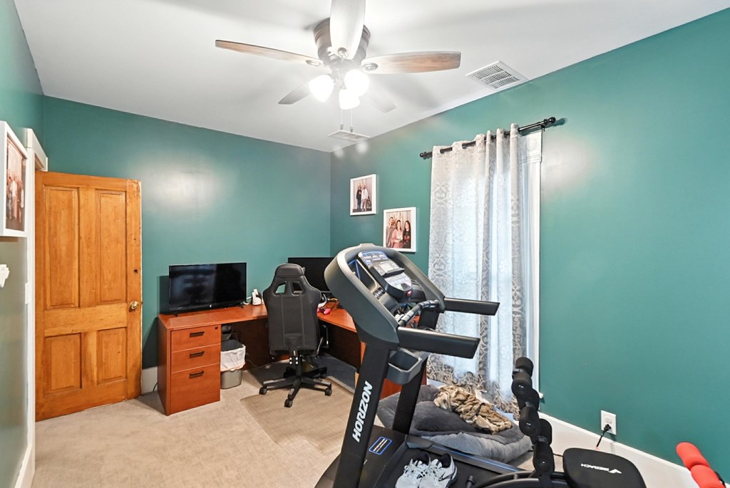 105 Washington Street, Willard, Ohio 44890, 3 Bedrooms Bedrooms, ,1 BathroomBathrooms,Residential,For Sale,Washington Street,9067674