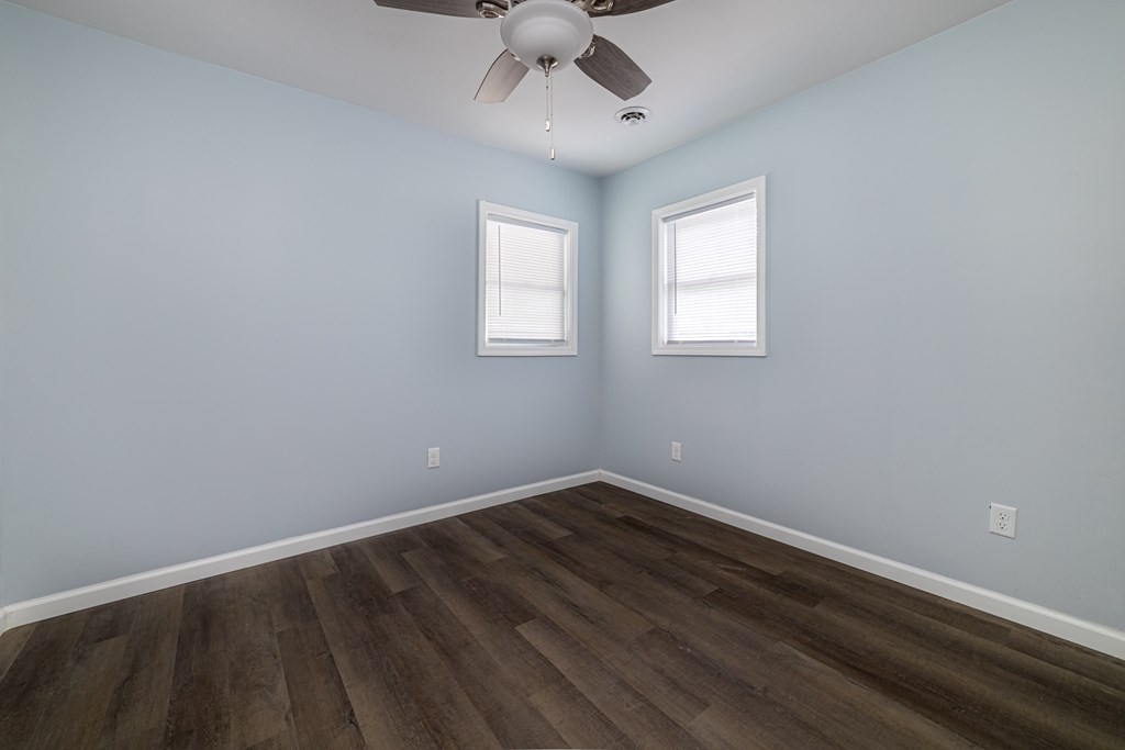 1225 E Farwell Street, Sandusky, Ohio 44870, 2 Bedrooms Bedrooms, ,1 BathroomBathrooms,Residential,For Sale,Farwell Street,9067712