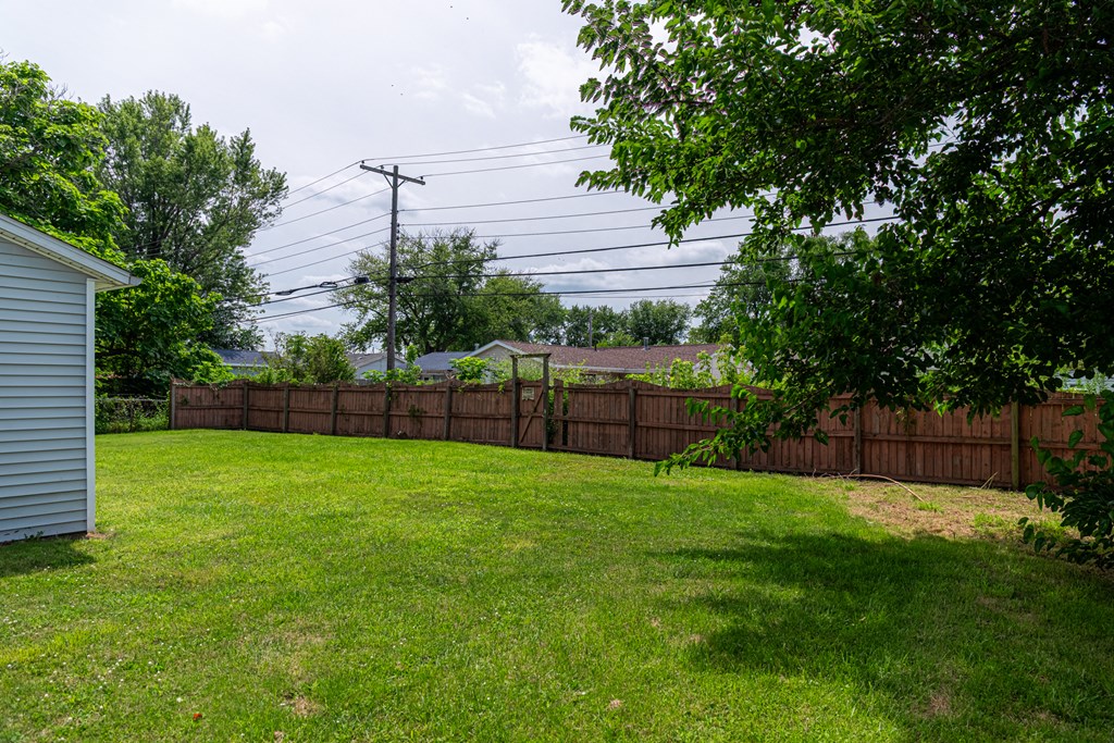 1225 E Farwell Street, Sandusky, Ohio 44870, 2 Bedrooms Bedrooms, ,1 BathroomBathrooms,Residential,For Sale,Farwell Street,9067712