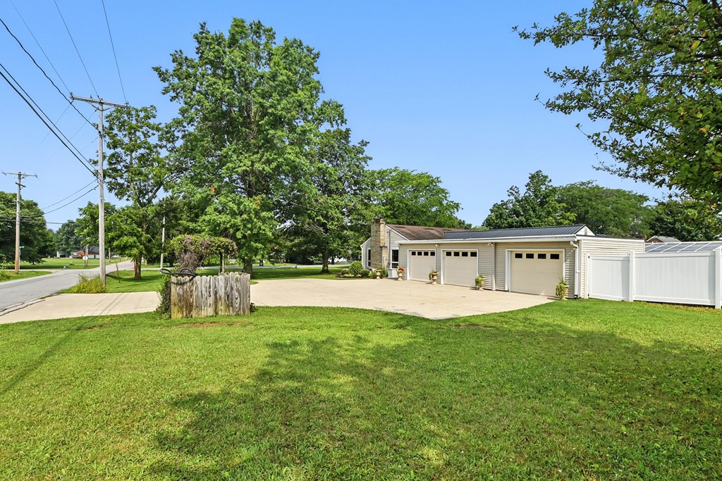 1405 Fairview Road, Galion, Ohio 44833, 4 Bedrooms Bedrooms, ,4 BathroomsBathrooms,Residential,For Sale,Fairview Road,9067713