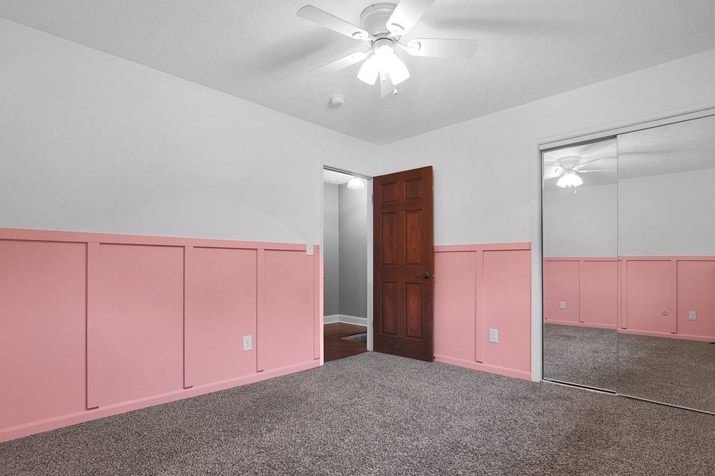 1380 Brenthaven Place, Columbus, Ohio 43228, 4 Bedrooms Bedrooms, ,3 BathroomsBathrooms,Residential,For Sale,Brenthaven Place,9067714