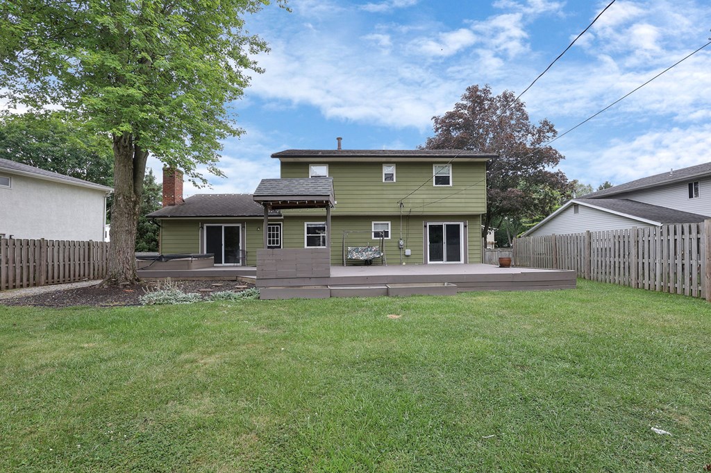 1380 Brenthaven Place, Columbus, Ohio 43228, 4 Bedrooms Bedrooms, ,3 BathroomsBathrooms,Residential,For Sale,Brenthaven Place,9067714