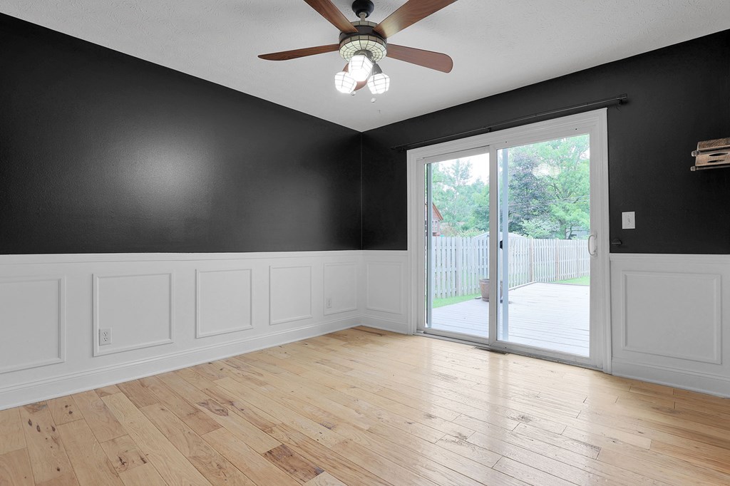 1380 Brenthaven Place, Columbus, Ohio 43228, 4 Bedrooms Bedrooms, ,3 BathroomsBathrooms,Residential,For Sale,Brenthaven Place,9067714