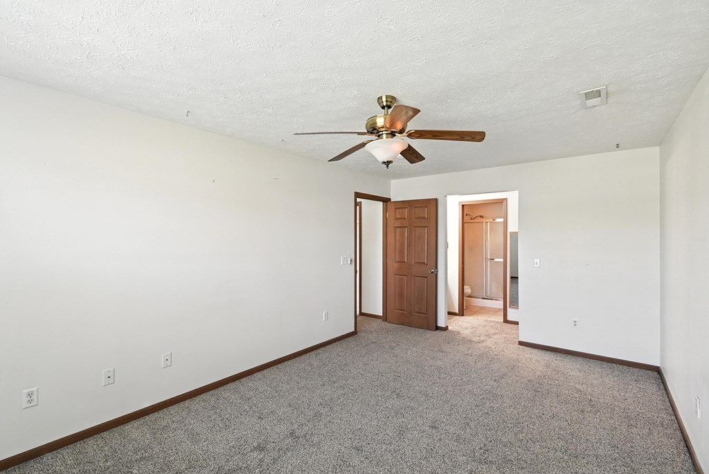728 Villa Drive, Ontario, Ohio 44906, 3 Bedrooms Bedrooms, ,2 BathroomsBathrooms,Residential,For Sale,Villa Drive,9067736