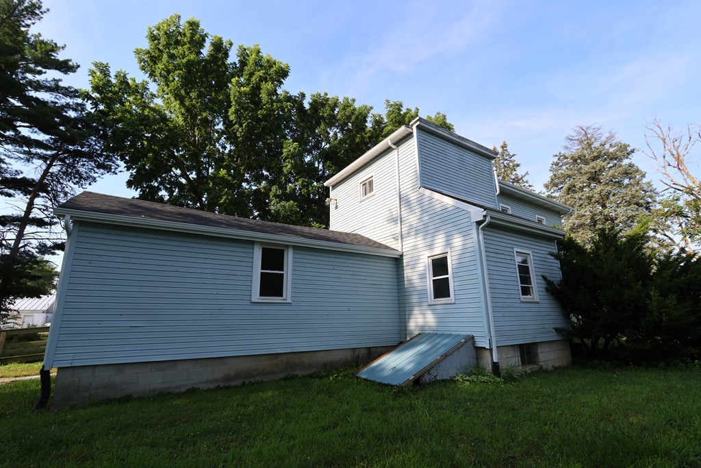 1110 Tiffin Street, Bucyrus, Ohio 44820, 5 Bedrooms Bedrooms, ,Residential Income,For Sale,Tiffin Street,9067752
