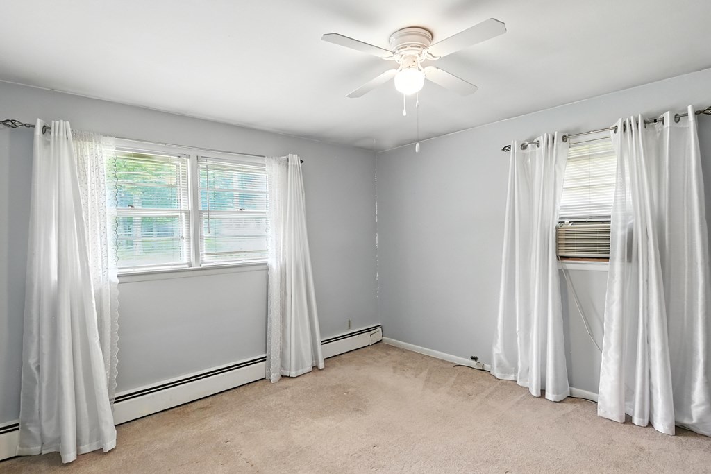 161 Hilltop Road, Ontario, Ohio 44906, 4 Bedrooms Bedrooms, ,2 BathroomsBathrooms,Residential,For Sale,Hilltop Road,9067778