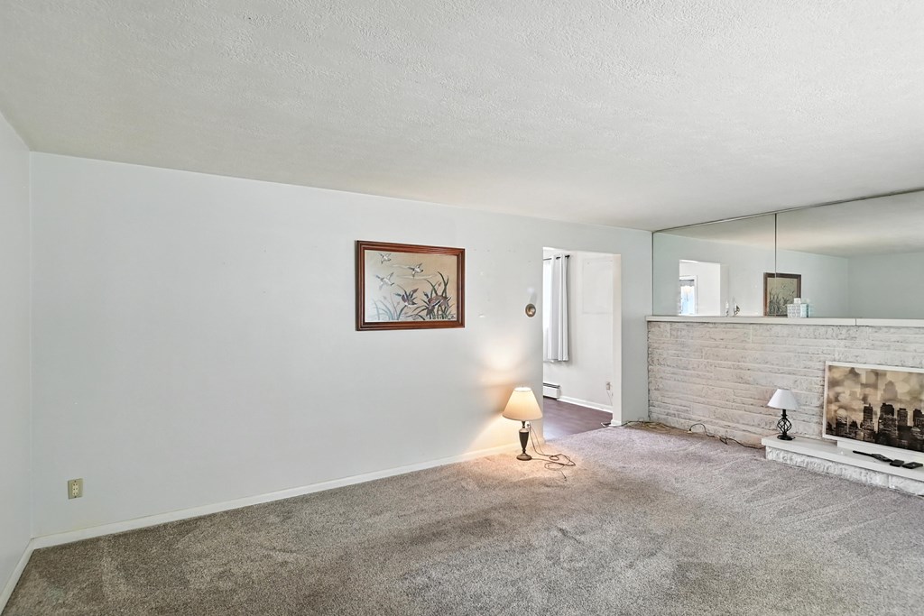 161 Hilltop Road, Ontario, Ohio 44906, 4 Bedrooms Bedrooms, ,2 BathroomsBathrooms,Residential,For Sale,Hilltop Road,9067778