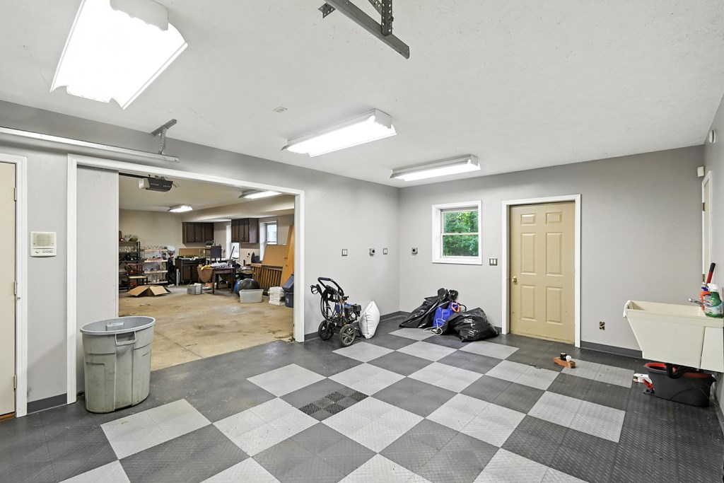 400 Garver Road, Mansfield, Ohio 44903, 5 Bedrooms Bedrooms, ,3 BathroomsBathrooms,Residential,For Sale,Garver Road,9067779