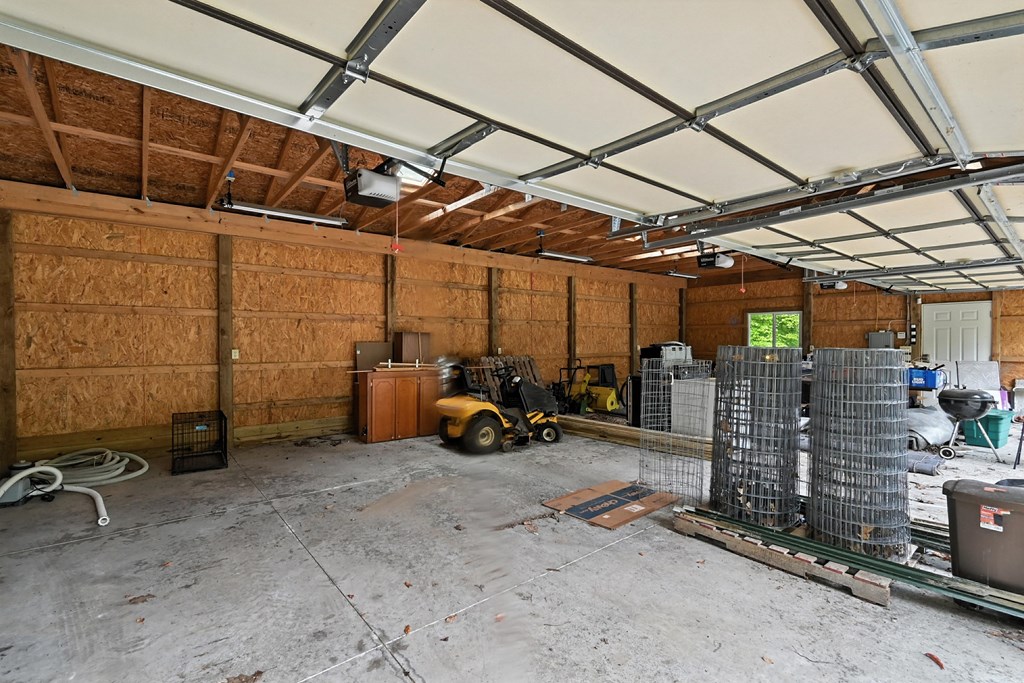 400 Garver Road, Mansfield, Ohio 44903, 5 Bedrooms Bedrooms, ,3 BathroomsBathrooms,Residential,For Sale,Garver Road,9067779