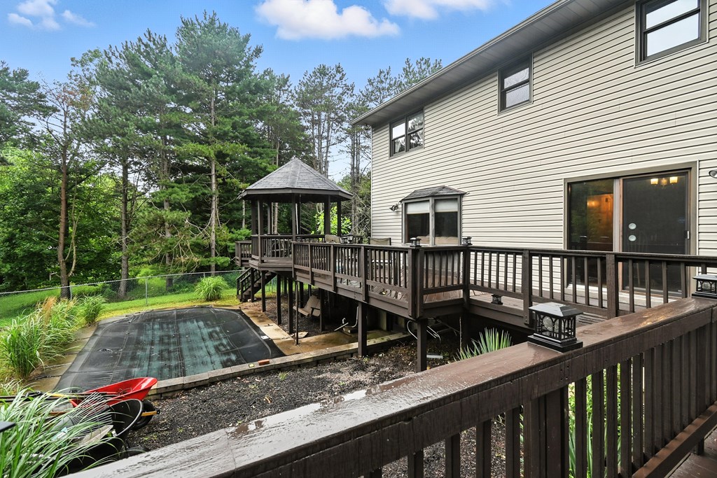 400 Garver Road, Mansfield, Ohio 44903, 5 Bedrooms Bedrooms, ,3 BathroomsBathrooms,Residential,For Sale,Garver Road,9067779
