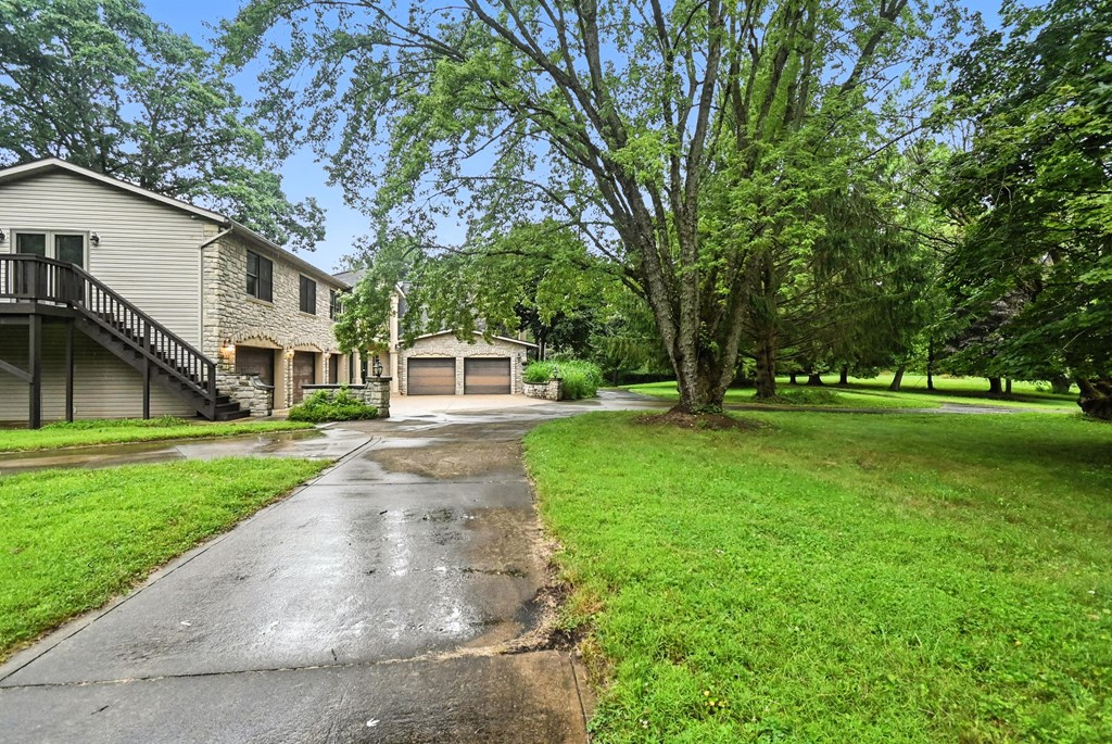 400 Garver Road, Mansfield, Ohio 44903, 5 Bedrooms Bedrooms, ,3 BathroomsBathrooms,Residential,For Sale,Garver Road,9067779