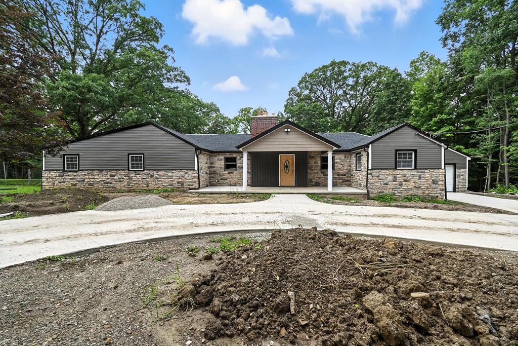 2255 Pavonia Road, Mansfield, Ohio 44903, 5 Bedrooms Bedrooms, ,3 BathroomsBathrooms,Residential,For Sale,Pavonia Road,9067780