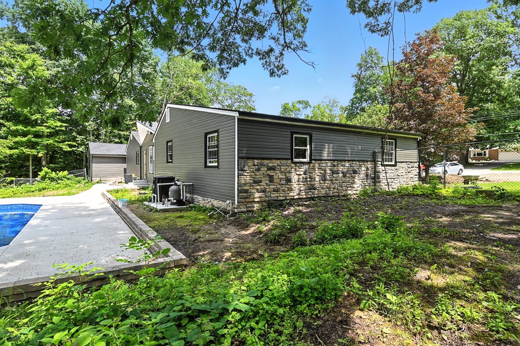 2255 Pavonia Road, Mansfield, Ohio 44903, 5 Bedrooms Bedrooms, ,3 BathroomsBathrooms,Residential,For Sale,Pavonia Road,9067780