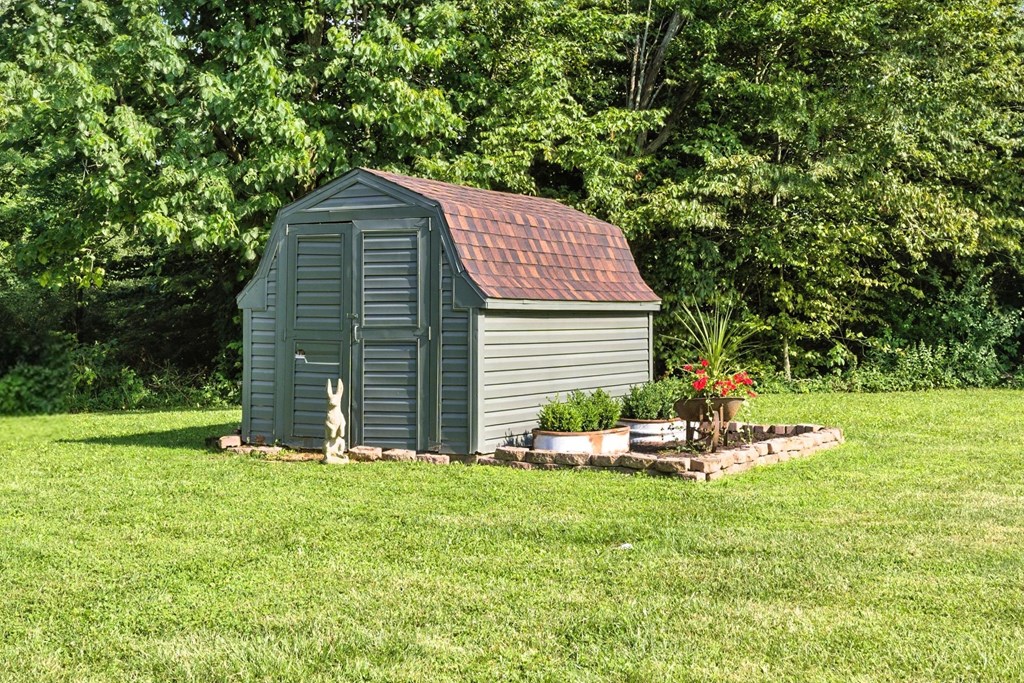 9185 County Road 46, Galion, Ohio 44833, 4 Bedrooms Bedrooms, ,3 BathroomsBathrooms,Residential,For Sale,County Road 46,9067788