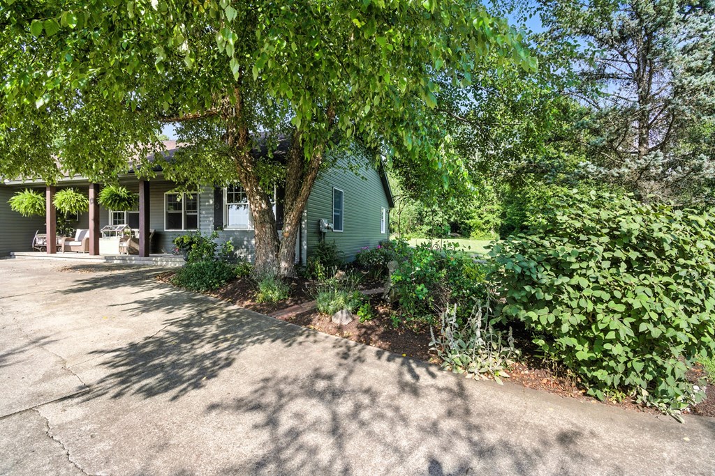 9185 County Road 46, Galion, Ohio 44833, 4 Bedrooms Bedrooms, ,3 BathroomsBathrooms,Residential,For Sale,County Road 46,9067788