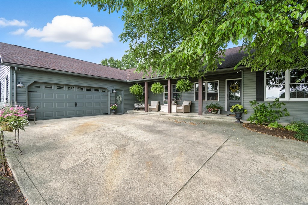 9185 County Road 46, Galion, Ohio 44833, 4 Bedrooms Bedrooms, ,3 BathroomsBathrooms,Residential,For Sale,County Road 46,9067788