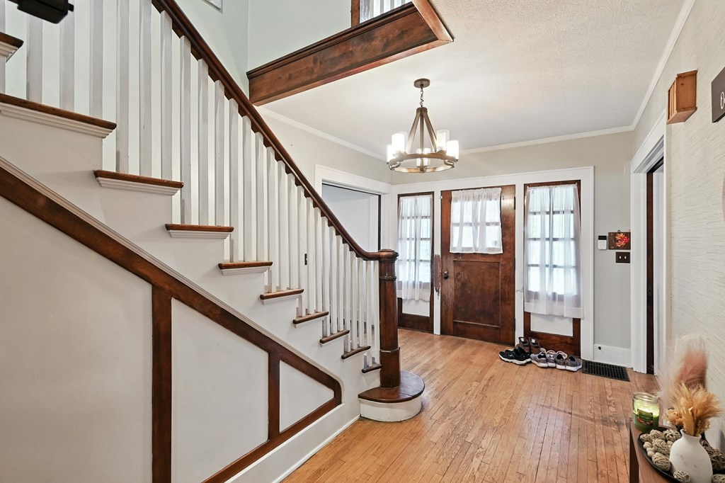 314 S Spring Street, Bucyrus, Ohio 44820, 4 Bedrooms Bedrooms, ,2 BathroomsBathrooms,Residential,For Sale,Spring Street,9067789