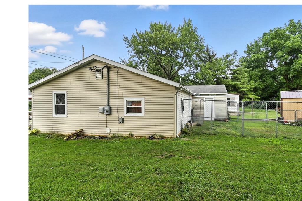 121 Emerson Street, Bucyrus, Ohio 44820, 2 Bedrooms Bedrooms, ,1 BathroomBathrooms,Residential,For Sale,Emerson Street,9067812