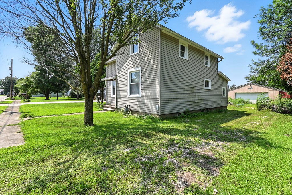 437 Myers Street, Bucyrus, Ohio 44820, 3 Bedrooms Bedrooms, ,1 BathroomBathrooms,Residential,For Sale,Myers Street,9067823