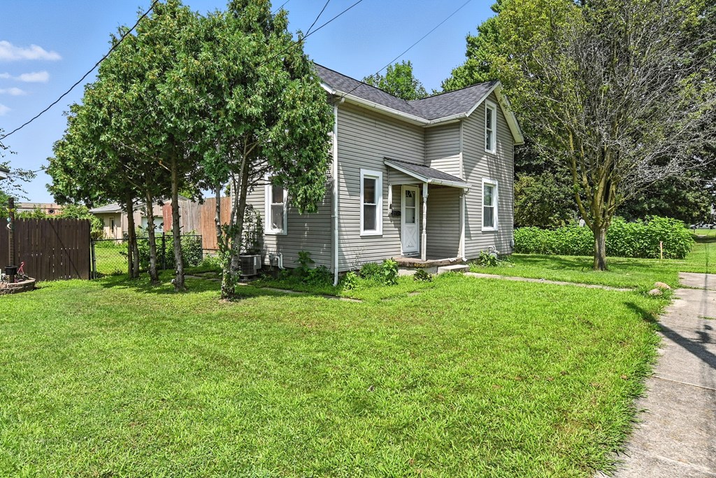 437 Myers Street, Bucyrus, Ohio 44820, 3 Bedrooms Bedrooms, ,1 BathroomBathrooms,Residential,For Sale,Myers Street,9067823