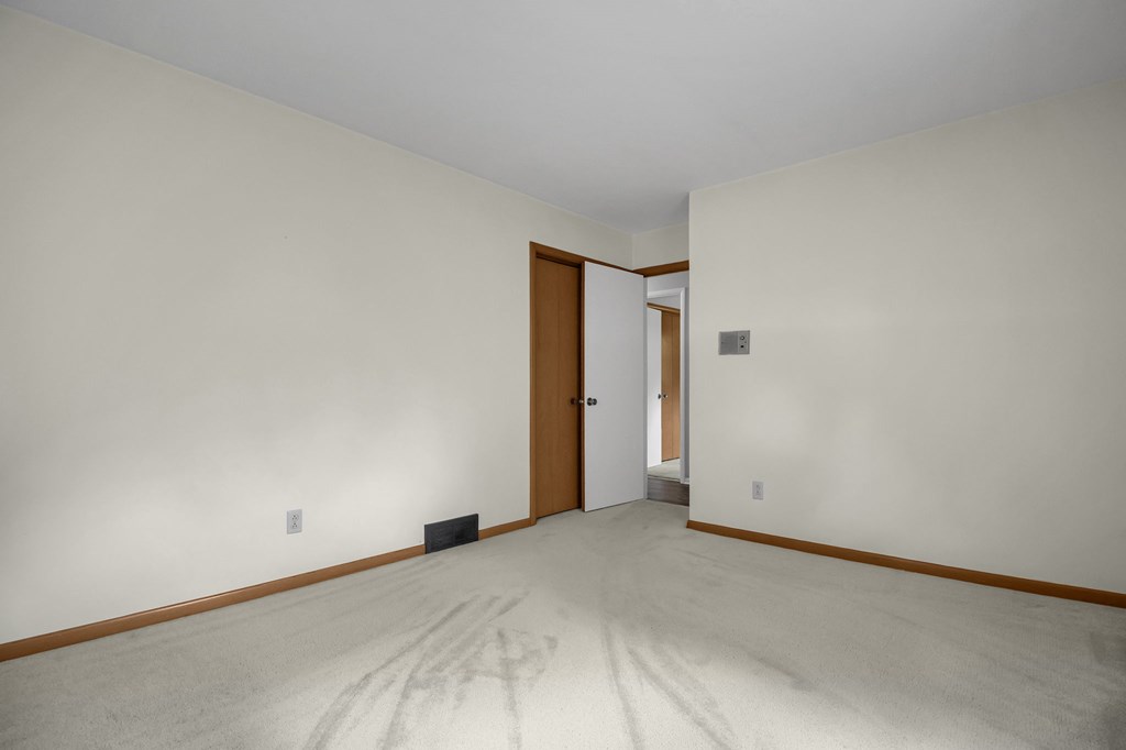 9250 Mt. Gilead Road, Fredericktown, Ohio 43019, 3 Bedrooms Bedrooms, ,2 BathroomsBathrooms,Residential,For Sale,Mt. Gilead Road,9067837
