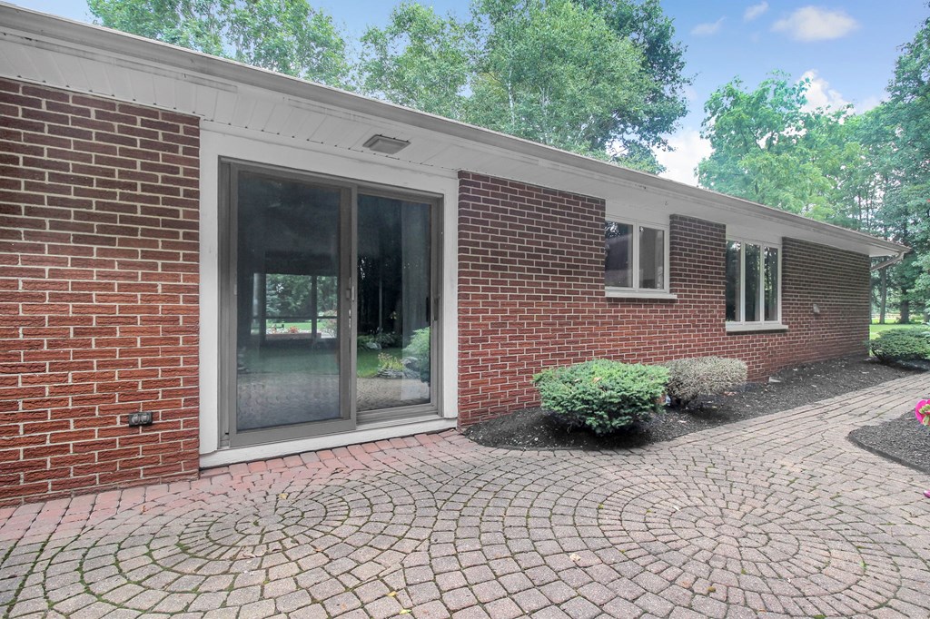9250 Mt. Gilead Road, Fredericktown, Ohio 43019, 3 Bedrooms Bedrooms, ,2 BathroomsBathrooms,Residential,For Sale,Mt. Gilead Road,9067837