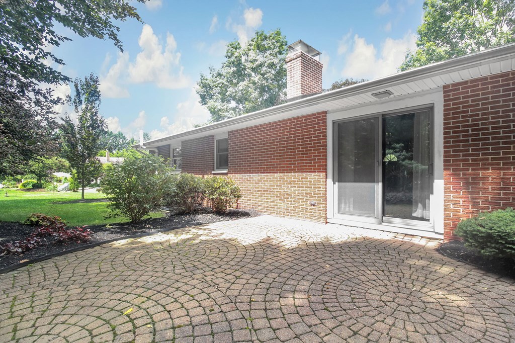 9250 Mt. Gilead Road, Fredericktown, Ohio 43019, 3 Bedrooms Bedrooms, ,2 BathroomsBathrooms,Residential,For Sale,Mt. Gilead Road,9067837