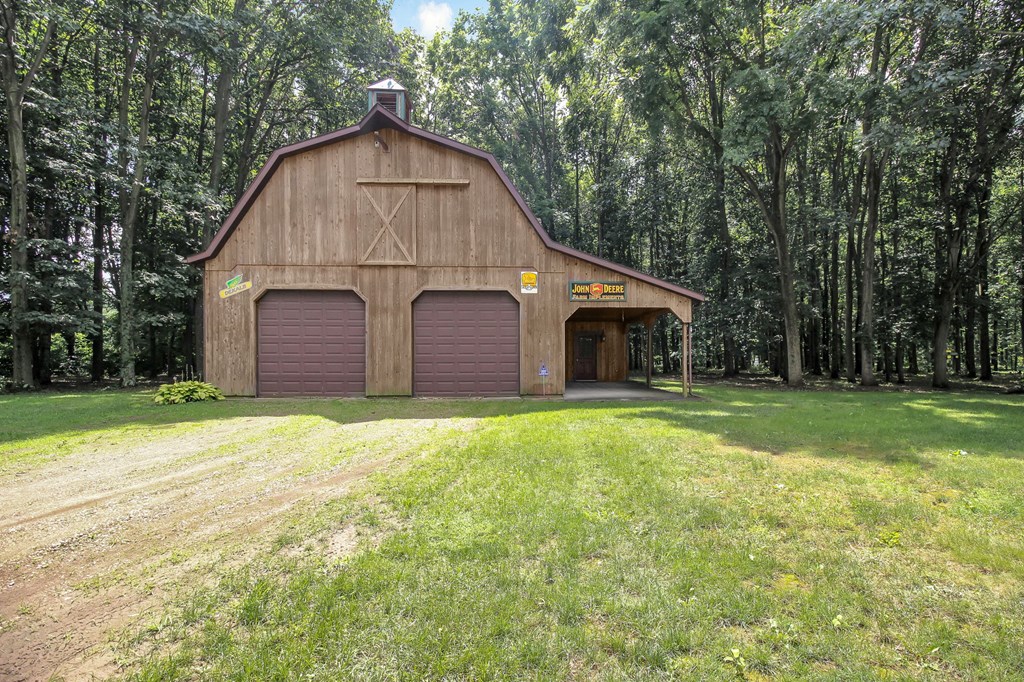 9250 Mt. Gilead Road, Fredericktown, Ohio 43019, 3 Bedrooms Bedrooms, ,2 BathroomsBathrooms,Residential,For Sale,Mt. Gilead Road,9067837