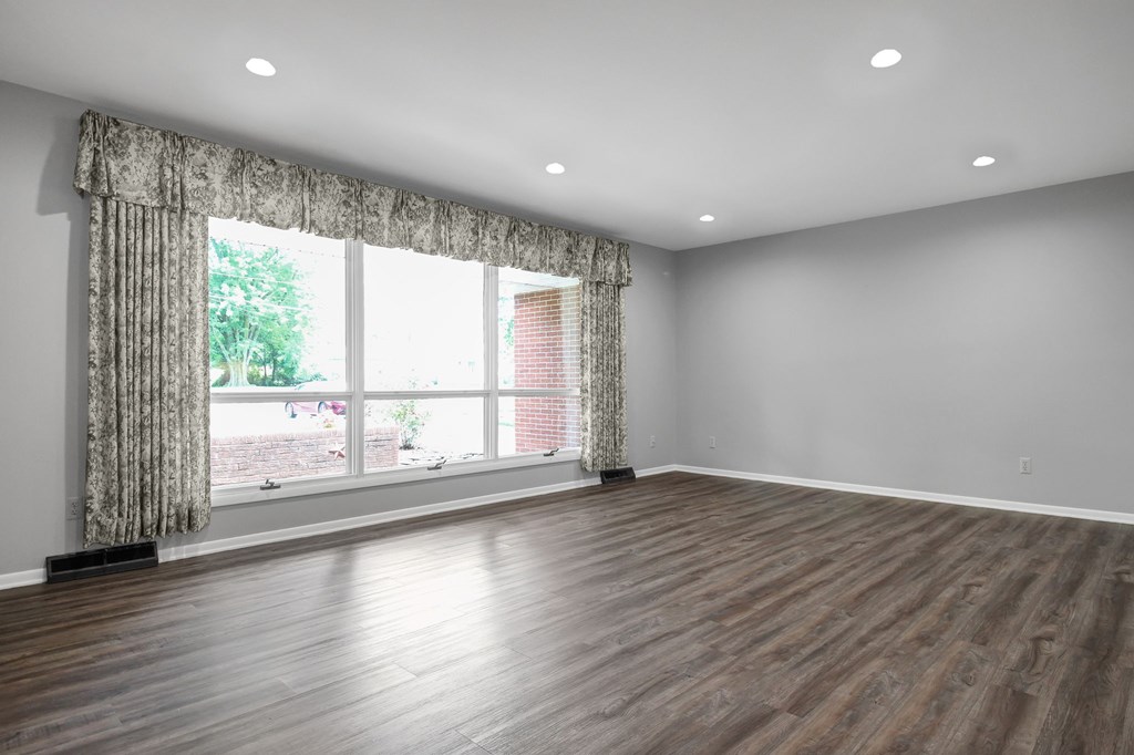 9250 Mt. Gilead Road, Fredericktown, Ohio 43019, 3 Bedrooms Bedrooms, ,2 BathroomsBathrooms,Residential,For Sale,Mt. Gilead Road,9067837