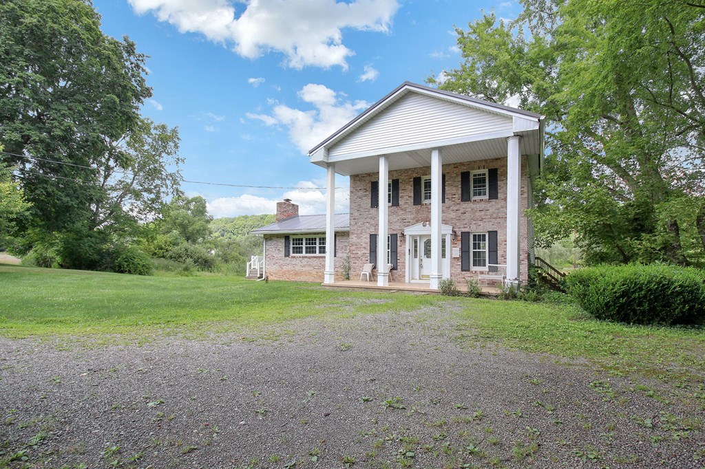 1929 Cemetery Road, Lucas, Ohio 44843, 3 Bedrooms Bedrooms, ,2 BathroomsBathrooms,Residential,For Sale,Cemetery Road,9067840